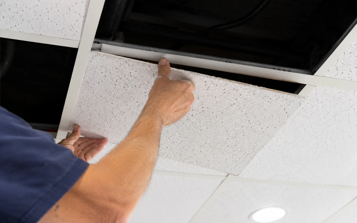 Suspended ceiling repair contractor